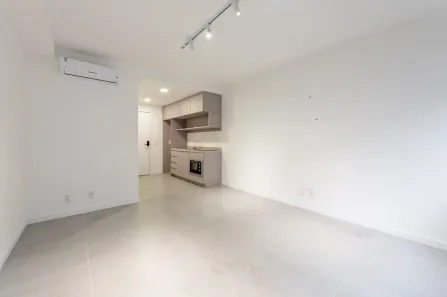 Apartamento à venda, 29m² no Mont Serrat, Porto Alegre