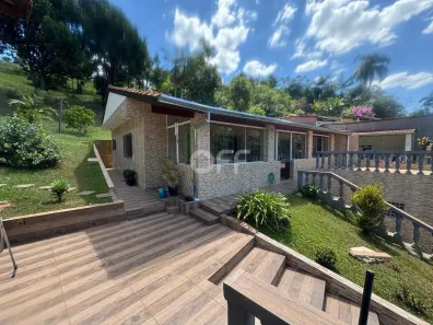 Fazenda/Sítio com 3 Quartos à venda, 250m² no Itaquaciara, Itapecerica da Serra