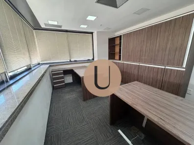 Sala Comercial para alugar, 174m² no Cerqueira César, São Paulo