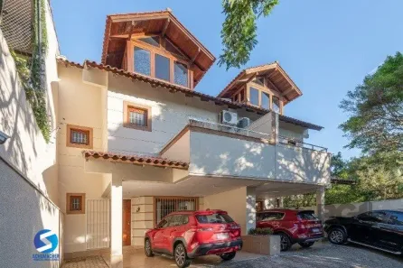 Casa de Condomínio com 3 Quartos à venda, 250m² no Tristeza, Porto Alegre