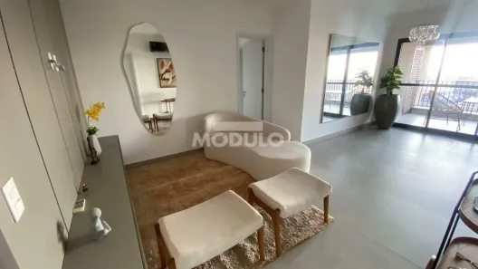 Apartamento com 3 Quartos para alugar, 115m² no Jardim Sul, Uberlândia