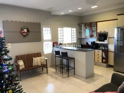 Casa com 2 Quartos à venda, 77m² no Jaraguá, Uberlândia