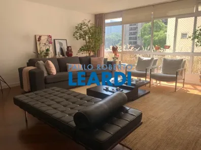 Apartamento com 3 Quartos à venda, 250m² no Jardim Paulista, São Paulo