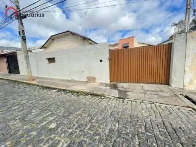 Casa com 4 Quartos à venda, 200m² no Jardim Bela Vista, Jacareí
