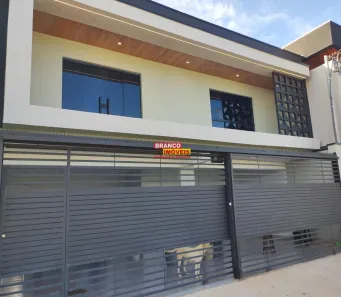 Casa com 4 Quartos à venda, 250m² no Guará II, Brasília