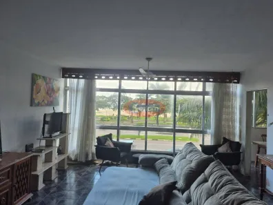 Apartamento com 3 Quartos à venda, 180m² no Gonzaga, Santos