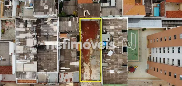 Lote/Terreno à venda, 300m² no Taguatinga Norte, Brasília