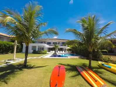 Casa de Condomínio com 6 Quartos para alugar, 400m² no , Mangaratiba
