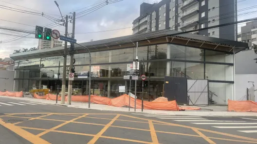Galpão/Depósito/Armazém para alugar, 748m² no Santa Paula, São Caetano do Sul
