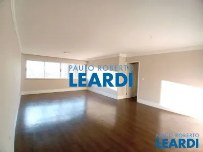 Apartamento com 3 Quartos para alugar, 190m² no Sumaré, São Paulo