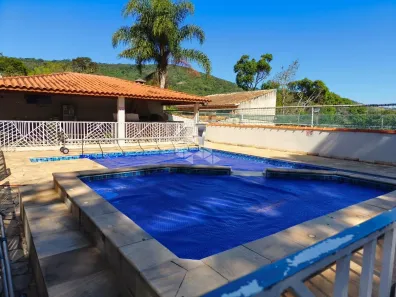 Fazenda/Sítio com 3 Quartos à venda, 319m² no Pirucaia, Mairiporã