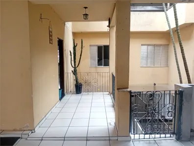 Sobrado com 5 Quartos à venda, 180m² no Vila Liviero, São Paulo
