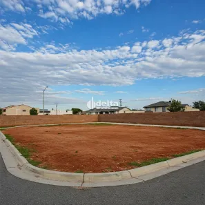 à venda, 1200m² no Santa Mônica, Uberlândia
