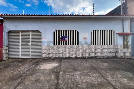 Casa com 5 Quartos à venda, 300m² no Caladinho, Porto Velho