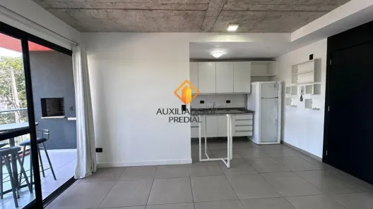 Apartamento com 2 Quartos para alugar, 60m² no Rebouças, Curitiba