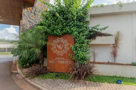 Lote/Terreno à venda, 300m² no Colônia Dona Luíza, Ponta Grossa
