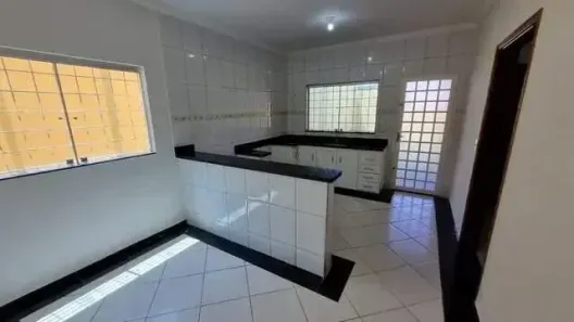 Casa com 3 Quartos à venda, 135m² no São Jorge, Uberlândia