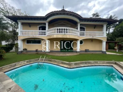 Sobrado com 4 Quartos à venda, 435m² no Enseada, Guarujá