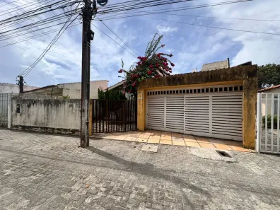 Casa com 3 Quartos à venda, 221m² no Inácio Barbosa, Aracaju