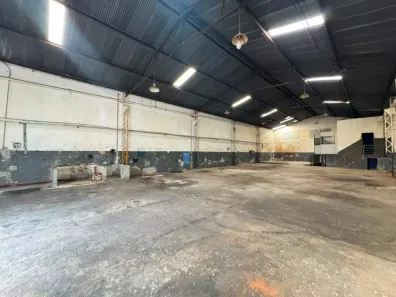 para alugar, 341m² no Jardim Industrial, Contagem