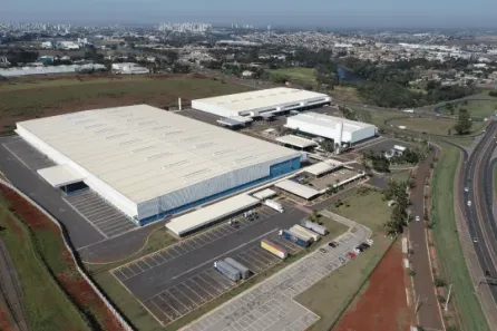 Galpão/Depósito/Armazém para alugar, 1342m² no Jardim Rosicler, Londrina