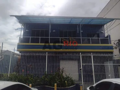 Imóvel Comercial com 3 Quartos à venda, 384m² no Vila Valqueire, Rio de Janeiro