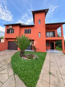 Casa com 3 Quartos para alugar, 350m² no Centro, Canoas