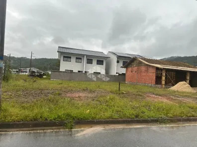 Lote/Terreno à venda, 284m² no Forquilhas, São José