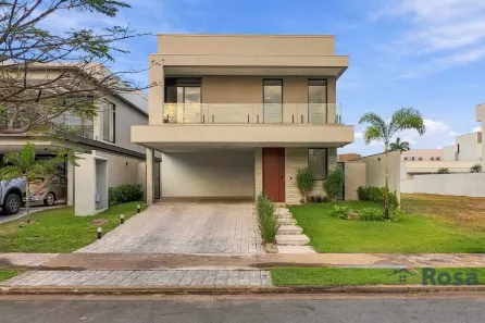 Sobrado com 5 Quartos à venda, 340m² no Jardim Itália, Cuiabá