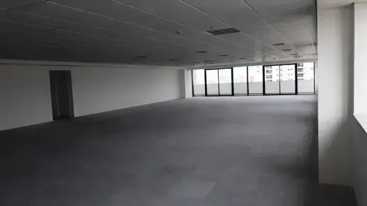 Ponto Comercial para alugar, 585m² no Várzea da Barra Funda, São Paulo