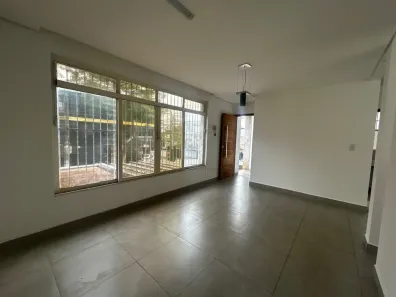 Sobrado com 3 Quartos para alugar, 160m² no Vila Assunção, Santo André