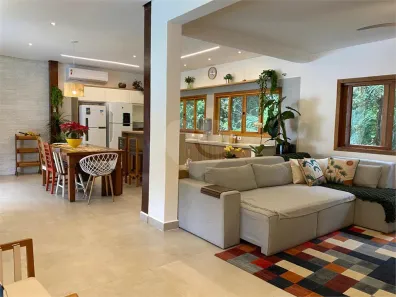 Casa com 3 Quartos à venda, 158m² no Boracéia, São Sebastião