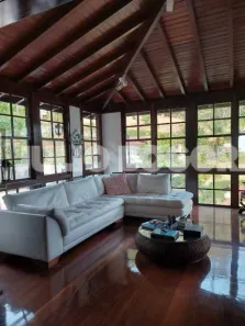 Casa de Condomínio com 4 Quartos à venda, 560m² no Itaipu, Niterói
