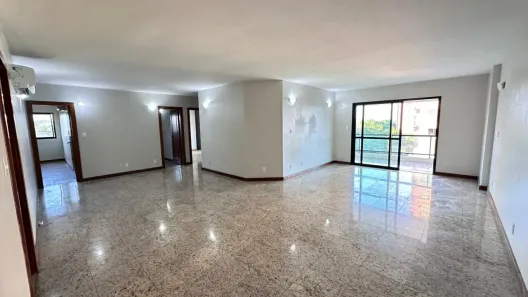 Apartamento com 4 Quartos para alugar, 200m² no Ponta Negra, Manaus