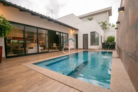 Casa de Condomínio com 3 Quartos à venda, 255m² no Condomínio Residencial Vila Jardim, Cuiabá