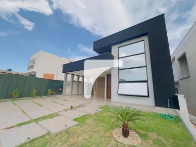 Casa de Condomínio com 3 Quartos para venda ou aluguel, 145m² no Conjunto Habitacional Alexandre Urbanas, Londrina