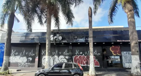 Ponto Comercial para alugar, 300m² no Sítio do Morro, São Paulo