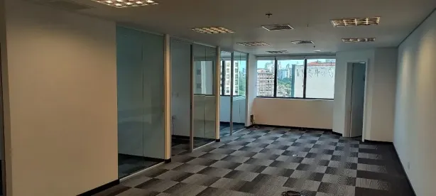 Sala Comercial para alugar, 94m² no Itaim Bibi, São Paulo