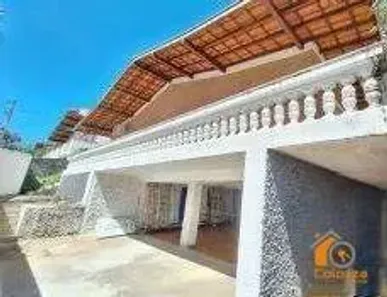 Casa com 3 Quartos à venda, 480m² no Centro, Vinhedo