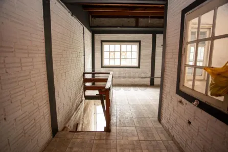 Prédio Comercial para alugar, 144m² no Centro, Pelotas