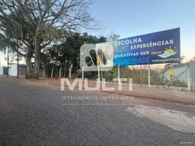 Lote/Terreno com 1 Quarto à venda, 1000m² no Cidade Jardim, Uberlândia