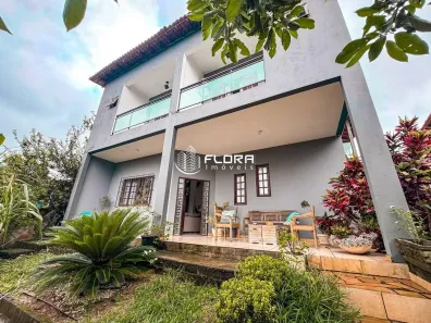 Casa com 4 Quartos à venda, 210m² no Serra Grande, Niterói
