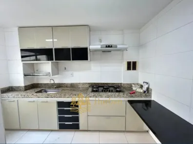 Apartamento com 3 Quartos para alugar, 80m² no Santa Mônica, Uberlândia