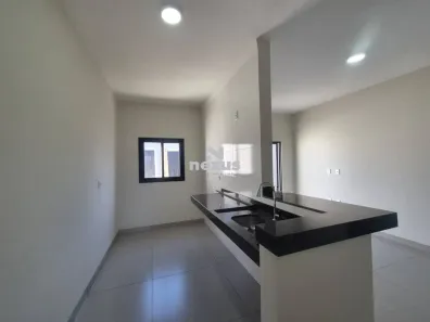 Casa com 2 Quartos à venda, 70m² no Luizote de Freitas, Uberlândia
