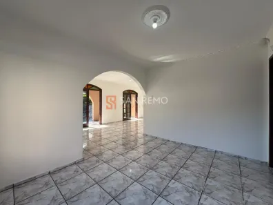 Casa com 3 Quartos para alugar, 200m² no Trindade, Florianópolis