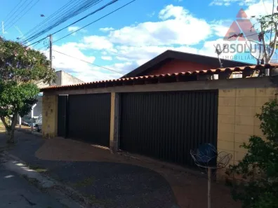 Casa com 3 Quartos à venda, 222m² no Campo Limpo, Americana