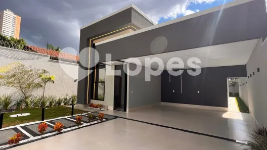 Casa com 4 Quartos à venda, 220m² no Serrinha, Goiânia