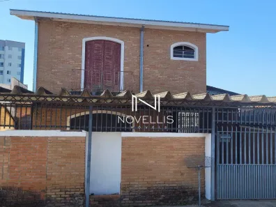 Casa com 3 Quartos à venda, 175m² no Monte Castelo, São José dos Campos