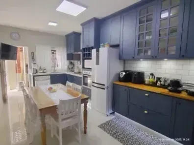 Casa com 3 Quartos à venda, 180m² no Bosque dos Eucaliptos, São José dos Campos