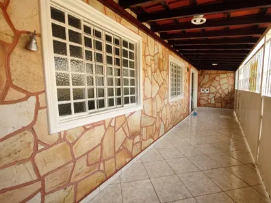 Casa com 3 Quartos à venda, 200m² no Setor Residencial Leste, Brasília